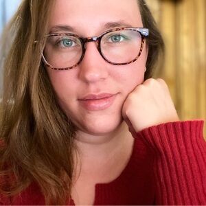 Meet your Posher, Becky